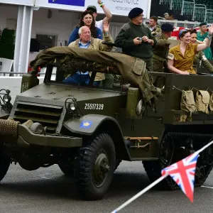 CJ9 9776 International Harvester Halftrack CJ9 9776 International Harvester Halftrack