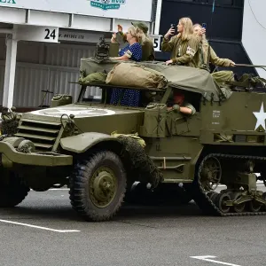 CJ9 9777 International Harvester Halftrack CJ9 9777 International Harvester Halftrack