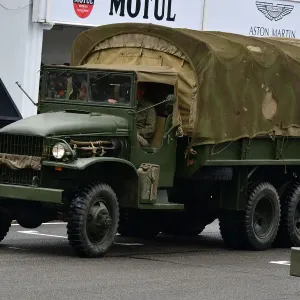 CJ9 9790 GMC 2 Ton Lorry with British Army 25 Pounder Field Gun CJ9 9790 GMC 2 Ton Lorry with British Army 25 Pounder Field Gun
