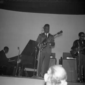 CJMF 043 Muddy Waters