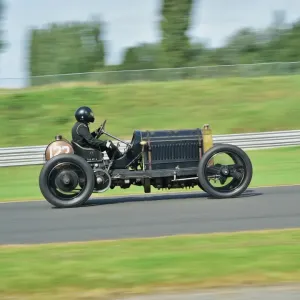 CM10 0127 Richard Scaldwell, De Dietrich 130hp course