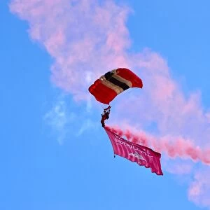 CM10 9728 Red Devils, Parachute display team