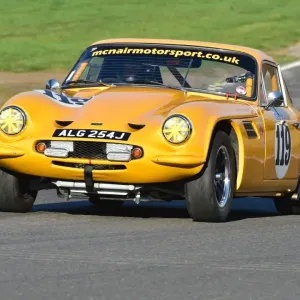 CM11 5790 Print of a TVR Vixen at Brands Hatch CM11 5790 Print of a TVR Vixen at Brands Hatch
