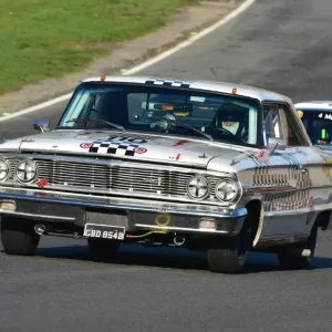 CM11 5846 Print: Ford Galaxie at Brands Hatch CM11 5846 Print: Ford Galaxie at Brands Hatch