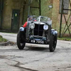 CM11 6784 Nigel Stroud, MG M Type, KW 7956 CM11 6784 Nigel Stroud, MG M Type, KW 7956