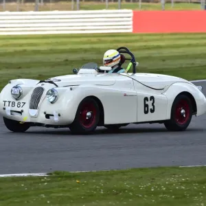 Jaguar XK 120 Print Jaguar XK 120 Print