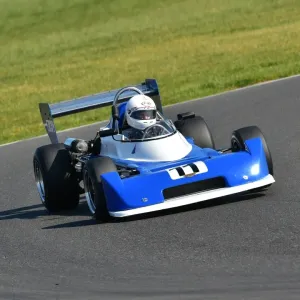 CM13 8646 Simon Jackson, Chevron B43, winner CM13 8646 Simon Jackson, Chevron B43, winner