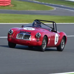 CM15 4875 Terry Bryant, MG A CM15 4875 Terry Bryant, MG A
