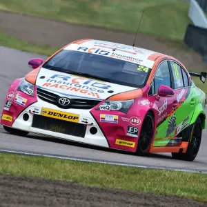 CM15 9262 Jake Hill, Toyota Avensis CM15 9262 Jake Hill, Toyota Avensis