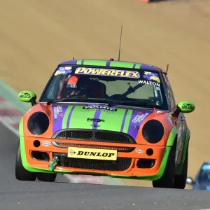 CM17 5981 Simon Walton, Mini Challenge