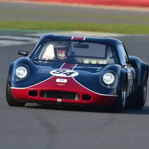 CM17 7016 Andrew Hall, Chevron B8