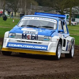 CM17 7774 Dave Higgs, MG Metro 6R4