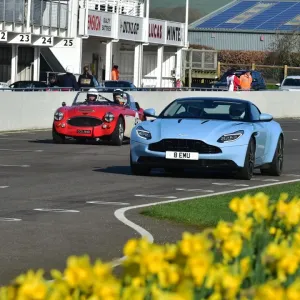 CM17 8404 Merrick Cox, Aston Martin Vantage V12s Roadster-2 CM17 8404 Merrick Cox, Aston Martin Vantage V12s Roadster-2