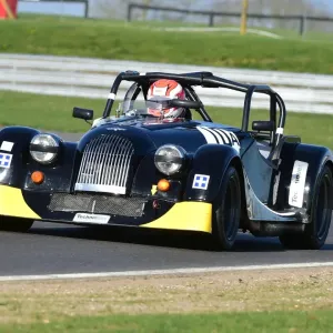 CM18 3076 Philip Goddard, Morgan Plus 8
