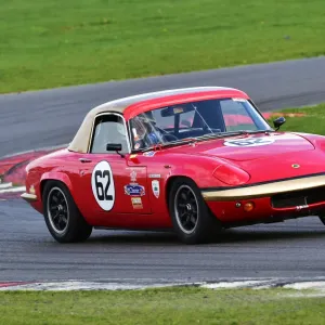 CM18 3702 Mel Taylor, Lotus Elan