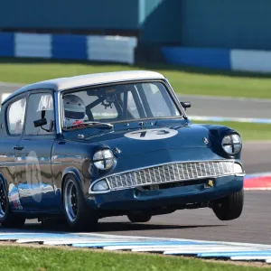 CM18 4739 Robyn Slater, Ford Anglia 105E, Historic Touring Cars