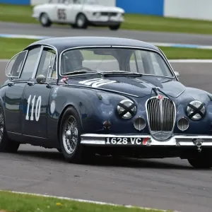 CM18 9035 Nigel Webb, John Young, Jaguar Mk2