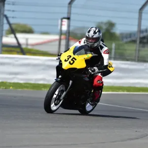 CM2 2651 Tyler Walsh, Suzuki, MRO Minitwins CM2 2651 Tyler Walsh, Suzuki, MRO Minitwins