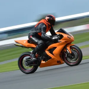 CM2 3352 John Davis, Yamaha CM2 3352 John Davis, Yamaha