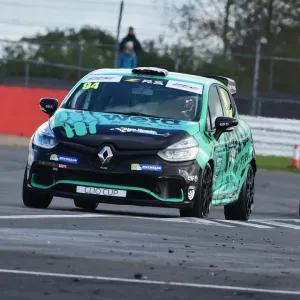 CM21 3560 Luke Reade, Renault Clio Sport 220 Trophy CM21 3560 Luke Reade, Renault Clio Sport 220 Trophy