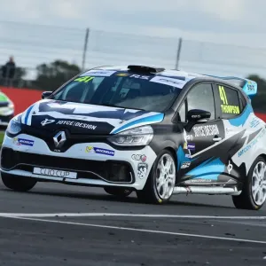 CM21 3562 Aaron Thompson, Renault Clio Sport 220 Trophy CM21 3562 Aaron Thompson, Renault Clio Sport 220 Trophy