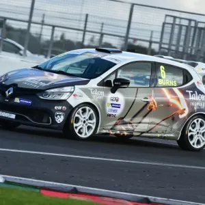 CM21 3569 Bradley Burns, Renault Clio Sport 220 Trophy CM21 3569 Bradley Burns, Renault Clio Sport 220 Trophy