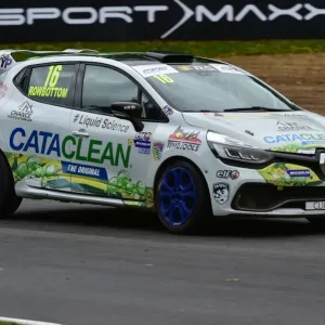 CM21 5077 Daniel Rowbottom, Renault Clio Sport 220 Trophy CM21 5077 Daniel Rowbottom, Renault Clio Sport 220 Trophy