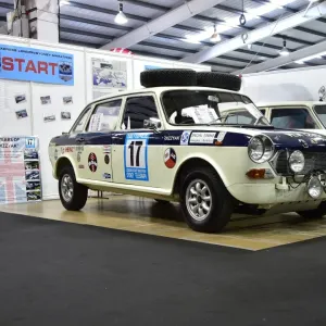CM22 4673 Austin 1800, Dizzyak