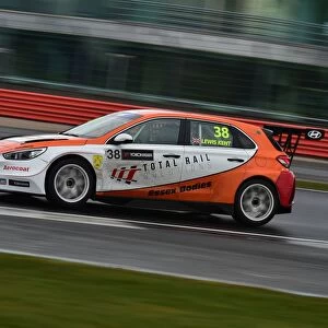 Motorsport 2018 Framed Print Collection: TCR UK