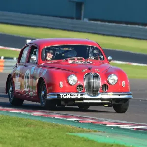 CM23 3163 Diane Osbourne, Stephen Radcliffe, Jaguar Mk1 CM23 3163 Diane Osbourne, Stephen Radcliffe, Jaguar Mk1