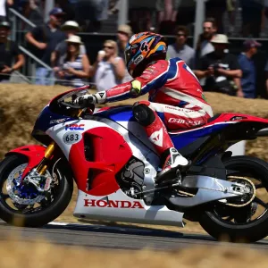 CM24 7640 Honda RC213V-S CM24 7640 Honda RC213V-S