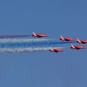 CM24 8202 The Red Arrows CM24 8202 The Red Arrows
