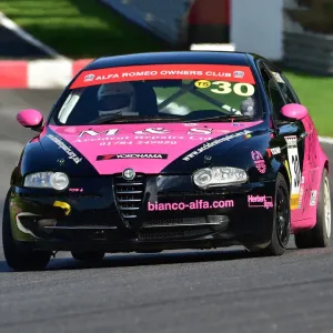 CM25 4172 Stacey Dennis, Alfa Romeo 147 CM25 4172 Stacey Dennis, Alfa Romeo 147