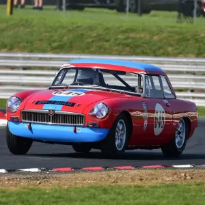 CM25 4287 Roger McKoen, MG B CM25 4287 Roger McKoen, MG B