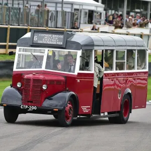 CM25 6821 Bedford OWB, Single decker bus