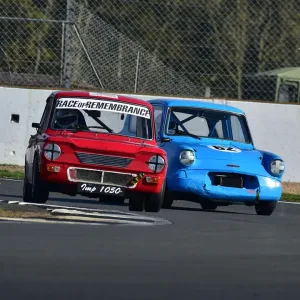 CM26 0711 Steve Platts, Chamois chanteur, Chris Glaister, Ford Anglia 105E. CM26 0711 Steve Platts, Chamois chanteur, Chris Glaister, Ford Anglia 105E.