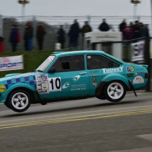 CM26 5162 Mike English, Andy Robinson, Ford Escort Mk2 RS