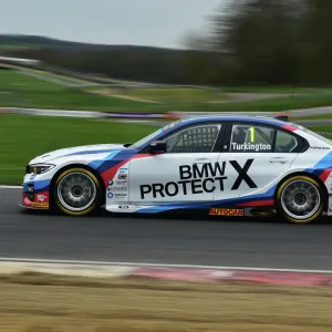 CM26 9351 Colin Turkington, BMW 330i M Sport