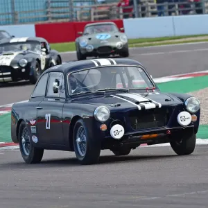 CM27 7433 Bob Binfield, Sam Binfield, Gilbern 1800 GT CM27 7433 Bob Binfield, Sam Binfield, Gilbern 1800 GT