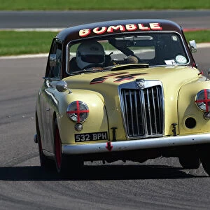 CM28 5082 Mike Lamplough, MG Magnette ZA, Bumble