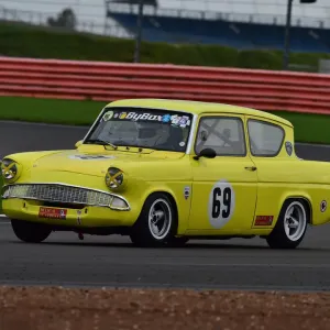 CM29 8648 Bob Bullen, Ford Anglia