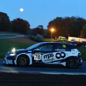 CM30 0366 Tim Docker, VW Golf TCR