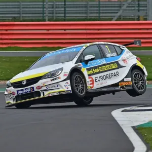 CM30 3497 Mat Jackson, Vauxhall Astra