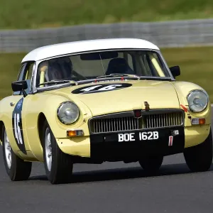 CM30 6901 Duncan Wiltshire, Nick Crewdson, MG B CM30 6901 Duncan Wiltshire, Nick Crewdson, MG B