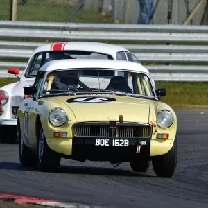 CM30 7553 Duncan Wiltshire, Nick Crewdson, MG B CM30 7553 Duncan Wiltshire, Nick Crewdson, MG B