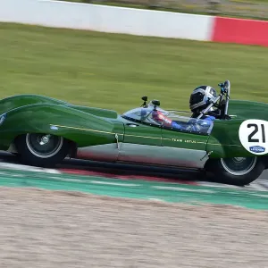 CM30 8980 Gareth Burnett, Richard Bradley, Lotus XV