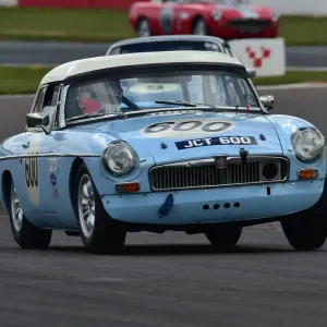CM31 1324 Sam Tordoff, Richard Woolmer, MG B CM31 1324 Sam Tordoff, Richard Woolmer, MG B