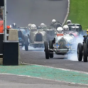 VSCC, Shuttleworth, Nuffield & Len Thompson Trophies Race Meeting Photographic Print Collection: Williams Trophy race for Pre-1935 Grand Prix Cars