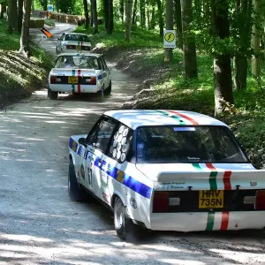 CM31 3856 séquence Neil Yates, Jeremy Almond, FIAT 131 Mirafiori Sport. CM31 3856 séquence Neil Yates, Jeremy Almond, FIAT 131 Mirafiori Sport.