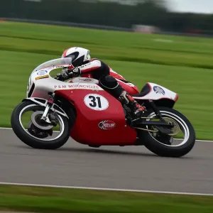 CM32 1242 Richard Wilson, Triumph Trident CM32 1242 Richard Wilson, Triumph Trident